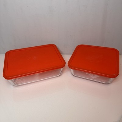 2x PYREX Glasbehälter mit orangefarbenen Kunststoffdeckeln Retro Küche Kühlschrank Aufbewahrung