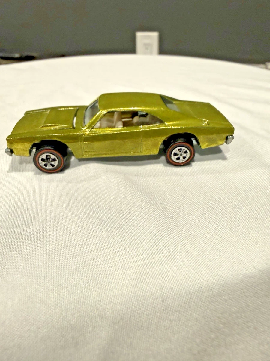 B94 HOT WHEELS Redline 1968 Hong-Kong Twinmill Bouton Badge Métal Origine EUR 11,00 - FR