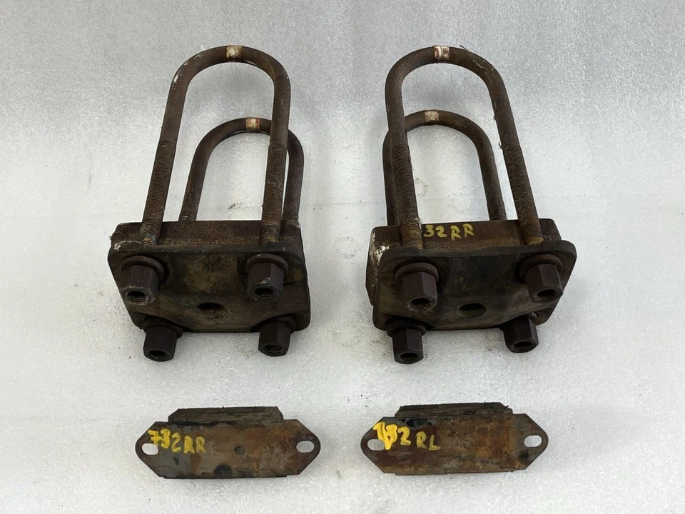 Jeep Grand Wagoneer 1988 par de grilletes de resorte de hoja trasera Foto 2 de 4