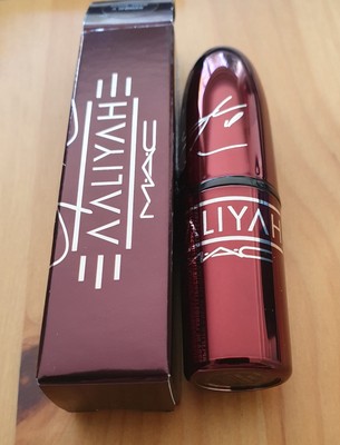 NEU UND VERPACKT Mac Aaliyah Amplified Creme Lippenstift More Than A Woman 3 g - Sammlerstück