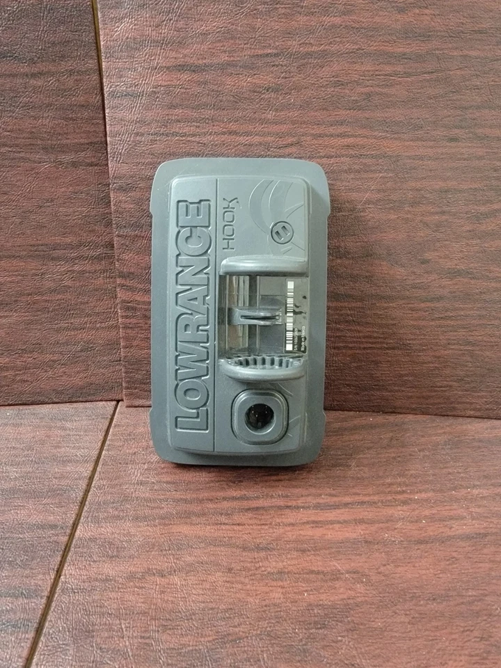 Рыбопоисковый эхолот Lowrance HOOK 4x - черный  - Изображение 2 из 4