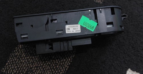 ZAFIRA B ASTRA H DRIVERS FRONT CONTROL SWITCH 13228699 - Picture 3 of 3