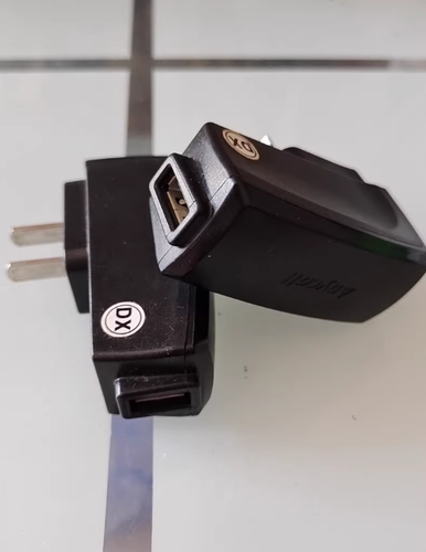 Samsung ATADS20C 5.0V-0.7A Cell Phone Chargement Head Travel Chargeur - Imagen 2 de 4