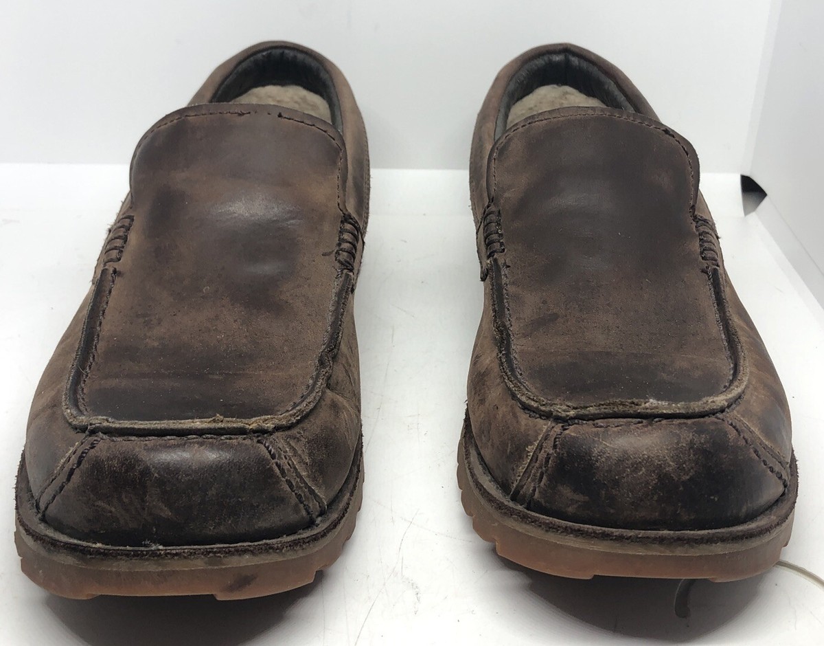 Ugg Mens Plainson Distressed Brown Leather Loafers Sz 10 EXCELLENT UGG Mens Slip On Casual Comfort Brown Leather Loafers Sz. 10  main image 3