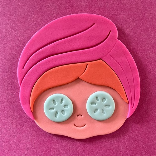 Edible PAMPER FACE SPA DAY Fondant Birthday Cake topper Mums Mothers gift - Picture 4 of 9