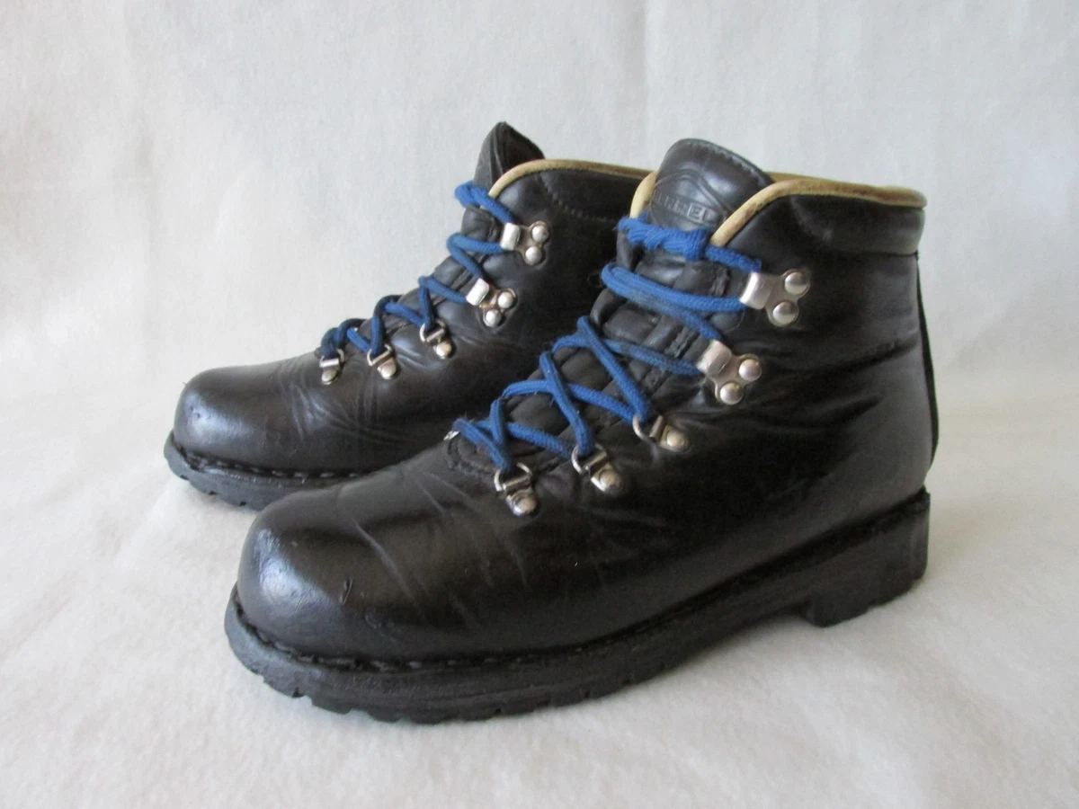 Merrell Vintage Black Leather Hiking Trail Boot Women s 6M Italy