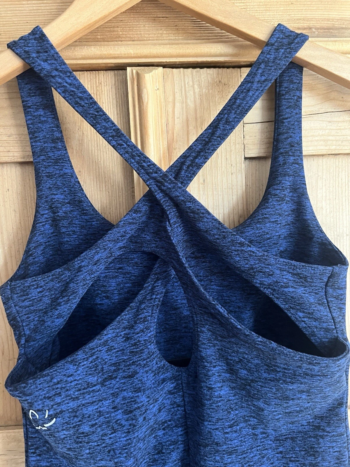 beyond-yoga athletic workout cross back shirt