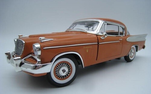 Studebaker Golden Hawk 1957 orange Maßstab 1:18 Limitiert Auto World OVP NEU - Bild 8 von 12