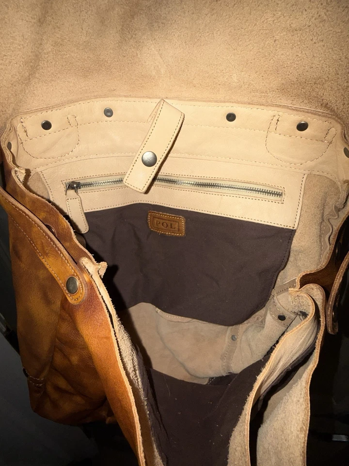 Cartera mensajera de cuero POL Foto 4 de 4