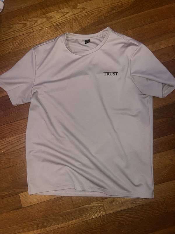 tan men’s medium japanese inspired graphic tee
