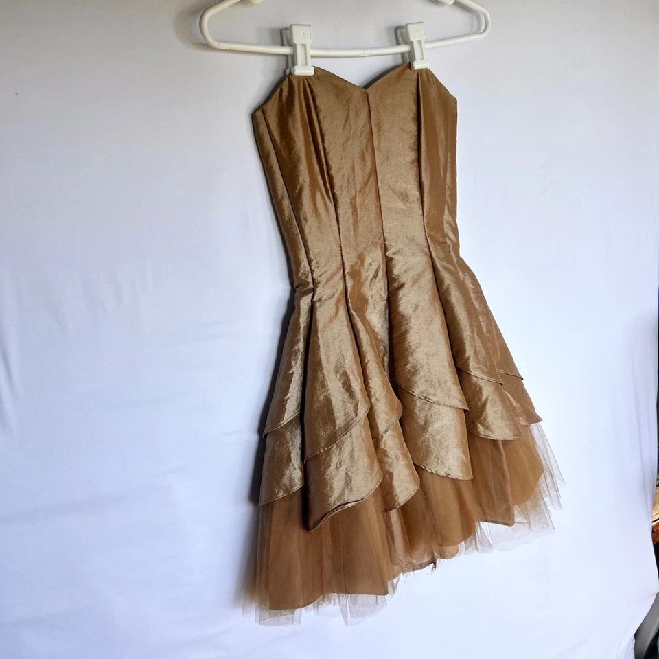Mini Vestido Bratzcore Vintage Y2k Fairygrunge Bronce Sin Tirantes Corsé Tul 3 4 S Foto 2 de 4