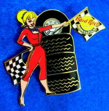 INDIANAPOLIS SEXY BLONDE MICHELLE RACE FLAGS  PIT GIRL 1998 Hard Rock Cafe PIN