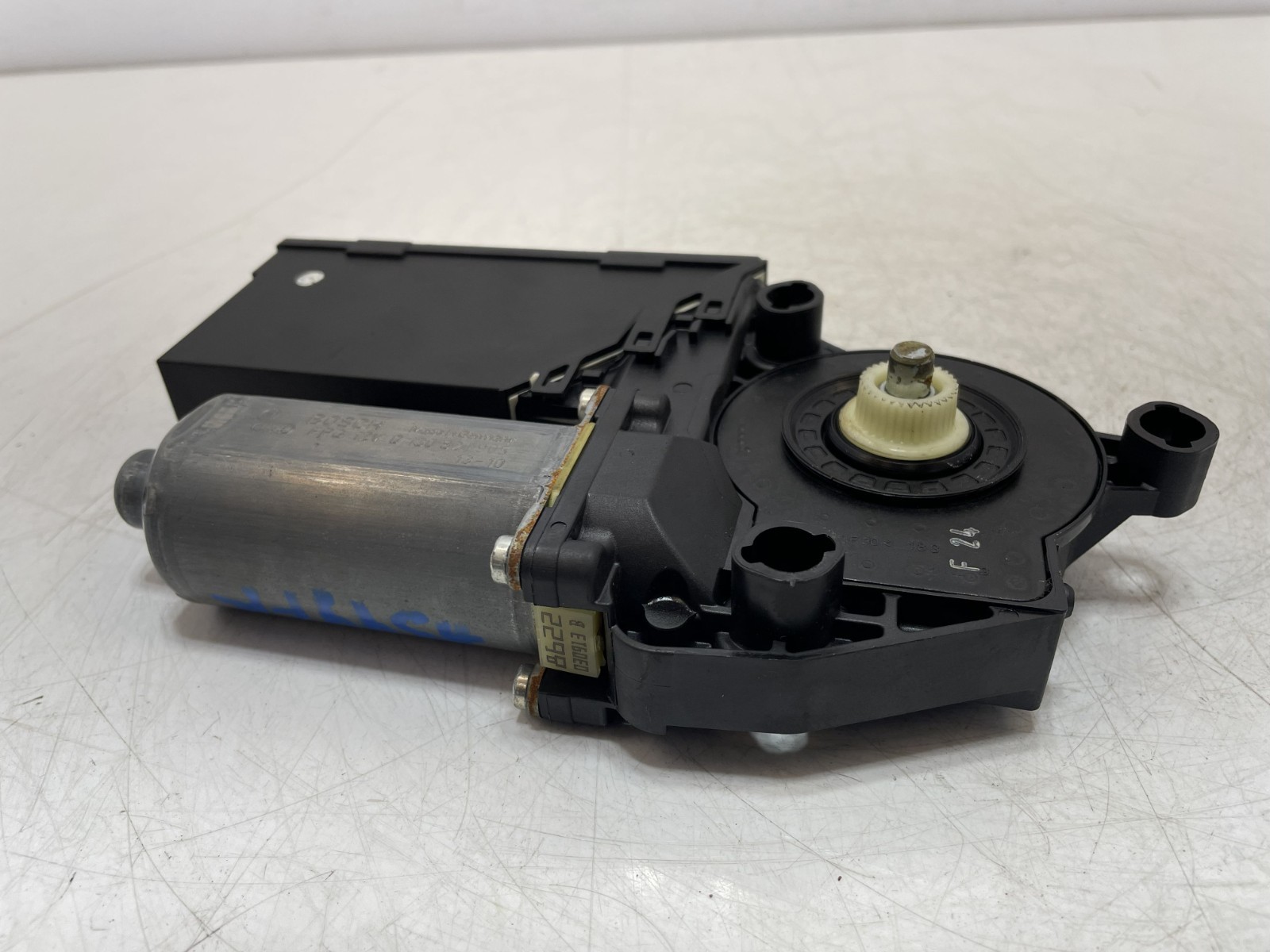 ✅ 12-17 OEM Bentley Continental GT Coupe Front Right Passenger Window Regulator