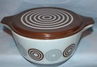 Vtg MCM Pyrex Cosmopolitan Bullseye 2-1/2 Qt 475-B Casserole Dish & Lid EXC
