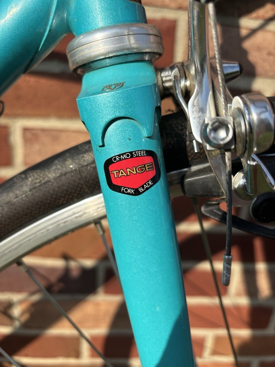 1987 Lotus Elite 600 55cm Tange Steel Road Bike With Shimano 600 1987 Lotus Elite 600 55cm Tange Steel Road Bike With Shimano 600