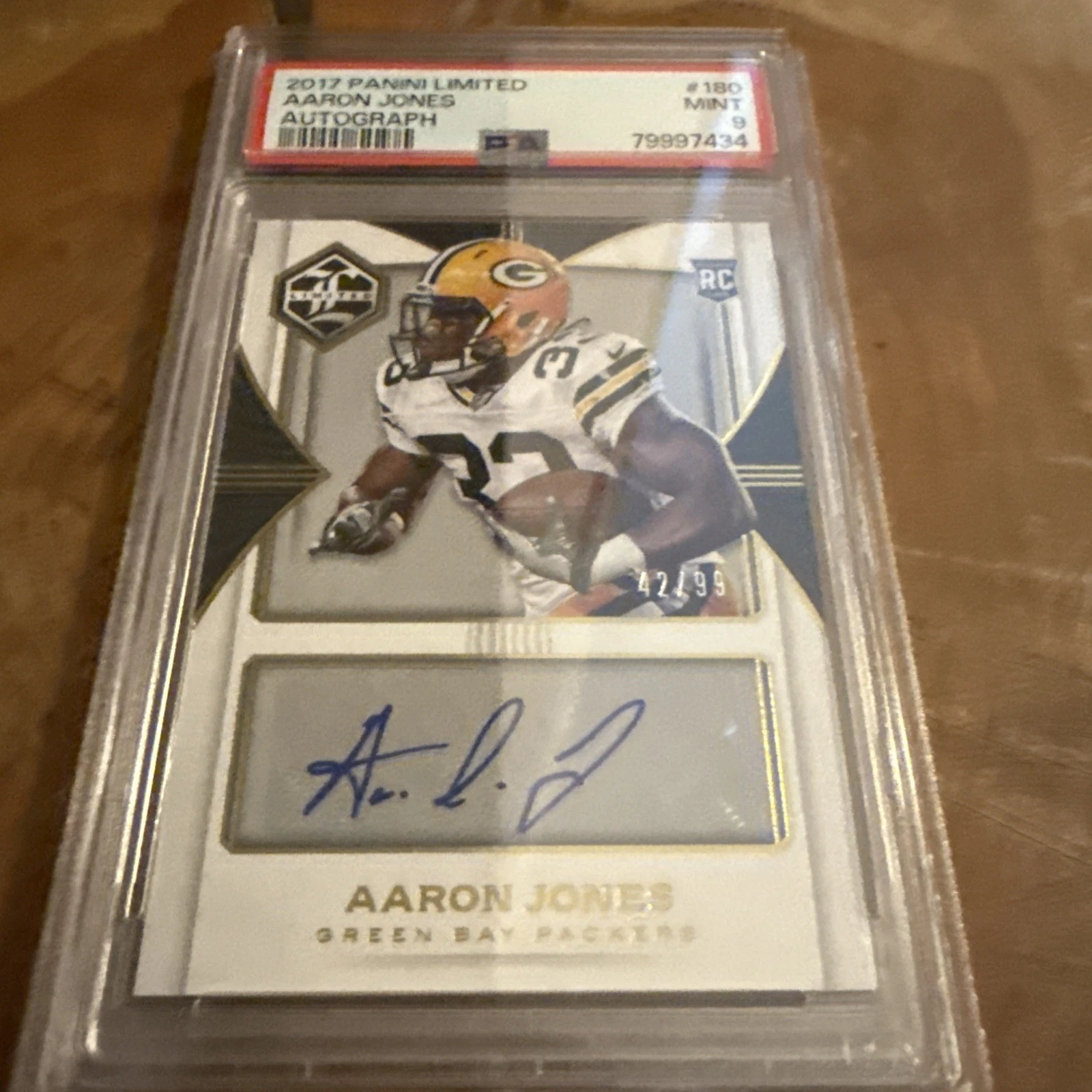 Aaron Jones Panini Limited #180 Autograph