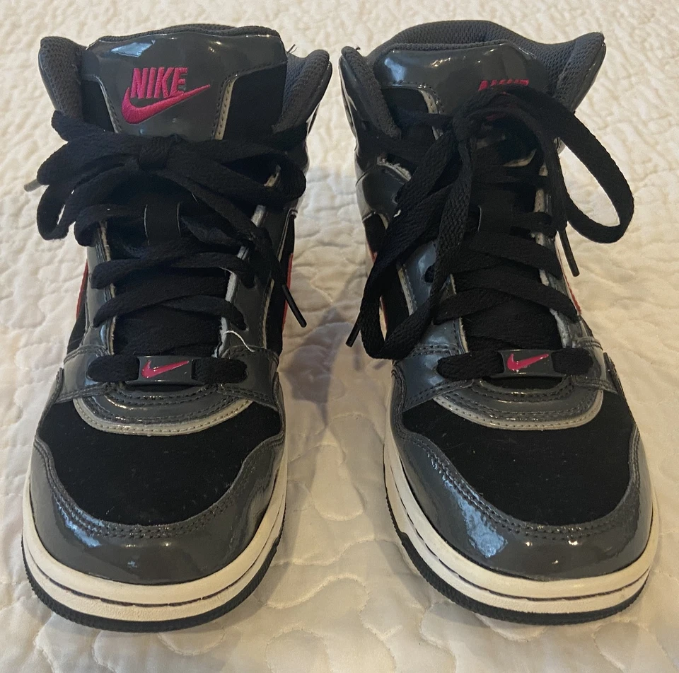 Tênis Nike Court Force High Feminino Tamanho 7 Preto Cinza Rosa Estilo Retrô Basquete - Imagem 2 de 4