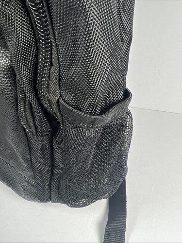 Kenneth Cole Reaction Cardi-Pack EZ-Scan 17" Computer Backpack Black - Picture 6 of 15