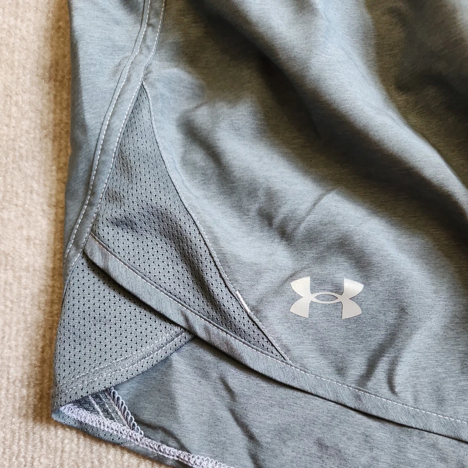 Under Armour Loose Fit Heat Gear Shorts Womens Size XL Heather Gray Lined - Image 2 of 4