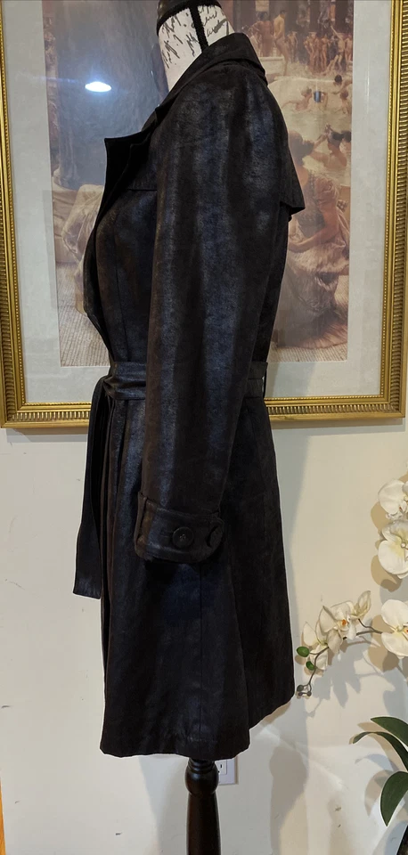 Gabardina Anne Fontaine Colina imitación cuero Foto 4 de 4