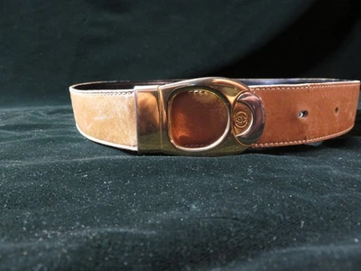 Cognac Gucci belt with silver buckle. Great condition, rarely worn s_wp_66aa4801142ad43b8b72e237.webp main image 4