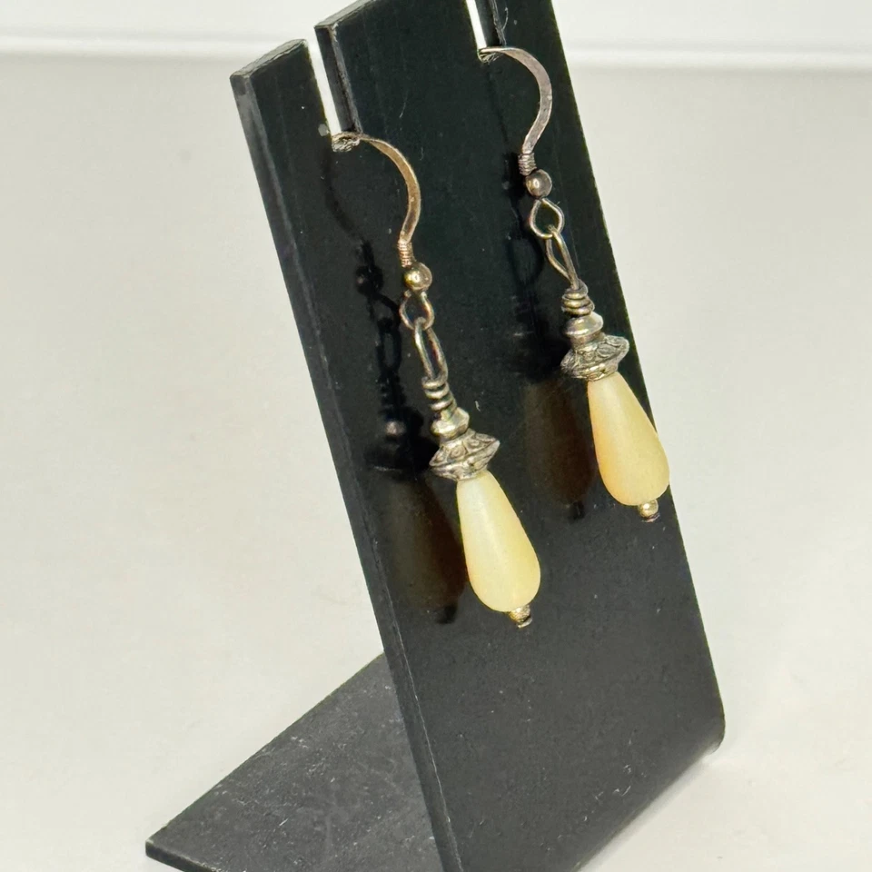 Pendientes colgantes vintage piedra lágrima crema plata de ley 925 Foto 3 de 4