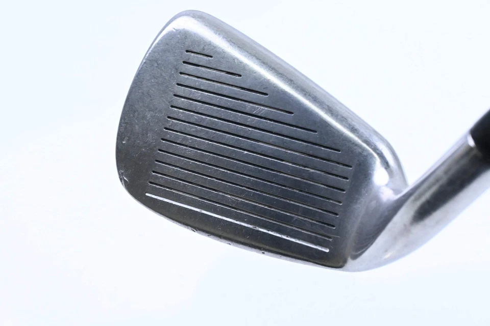 Titleist DTR #8 Iron / Regular Flex Graphite Shaft - Image 2 of 4