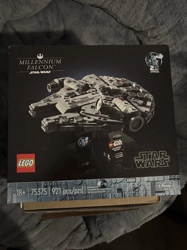 LEGO Star Wars Millennium Falcon 75375 921 pcs Complete Set 18+ Plastic