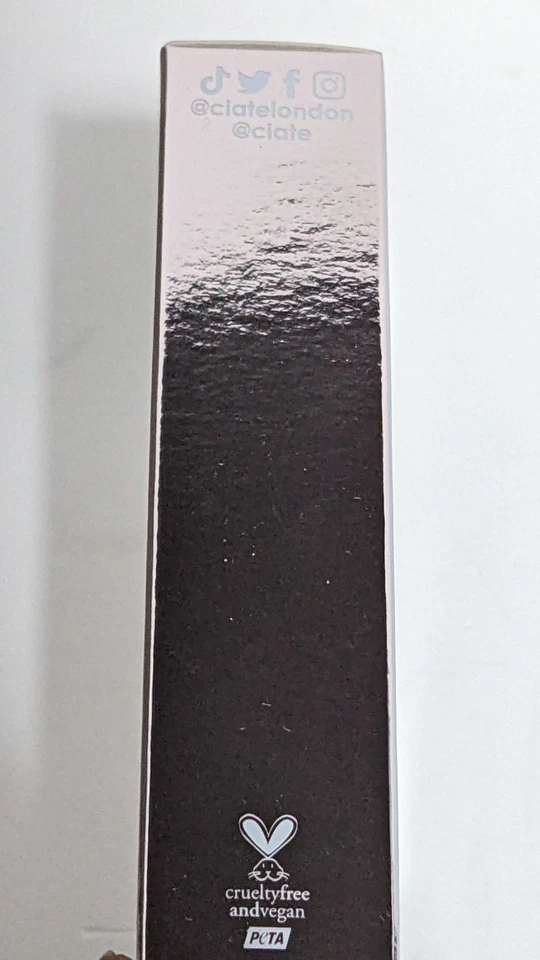 Ciate  - London - Dewy Skin Vitamin C Glass Glow Primer  (Limited Stock) - Image 3 of 4