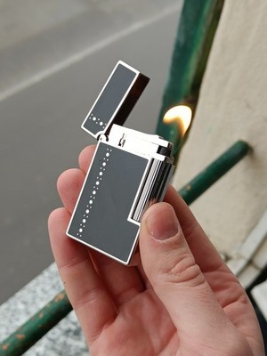 S.T. Dupont Line 2 Derby Lighter Black Lacquer & Palladium 016434