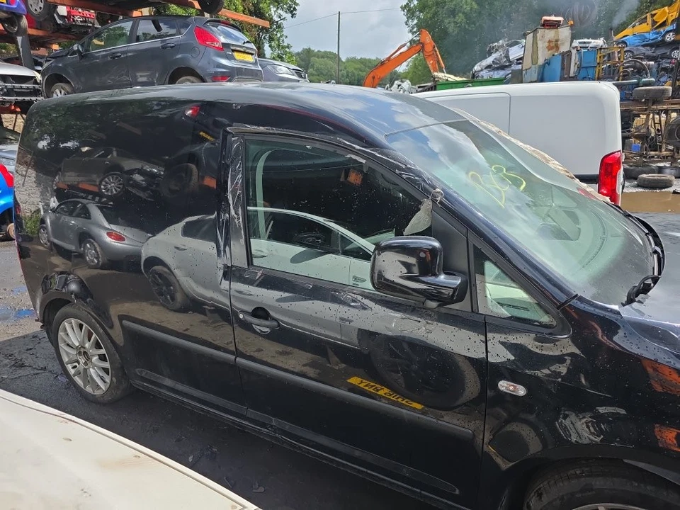 Cuadro de instrumentos Volkswagen Caddy Mk3 C20 Tdi 2010-2015  Foto 2 de 4