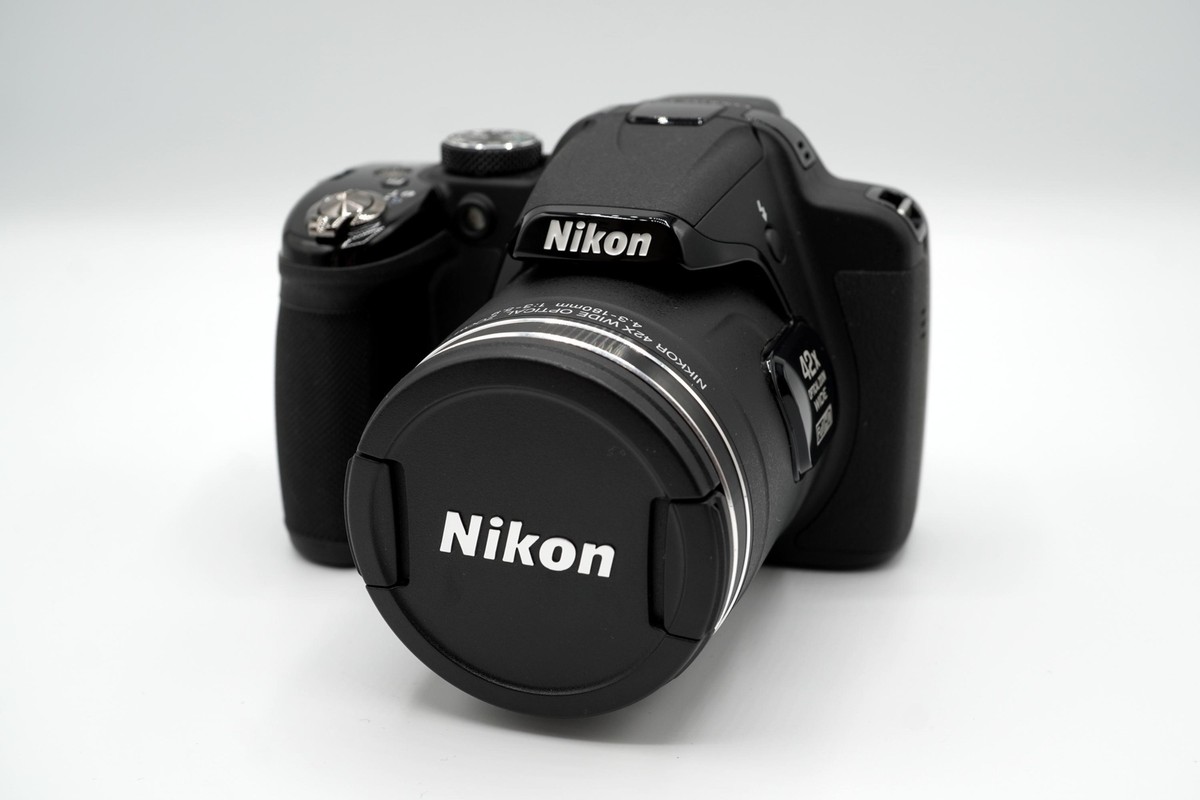 Mint] Nikon COOLPIX P530 16MP Compact Camera 4.3-180mm f/3-5.9