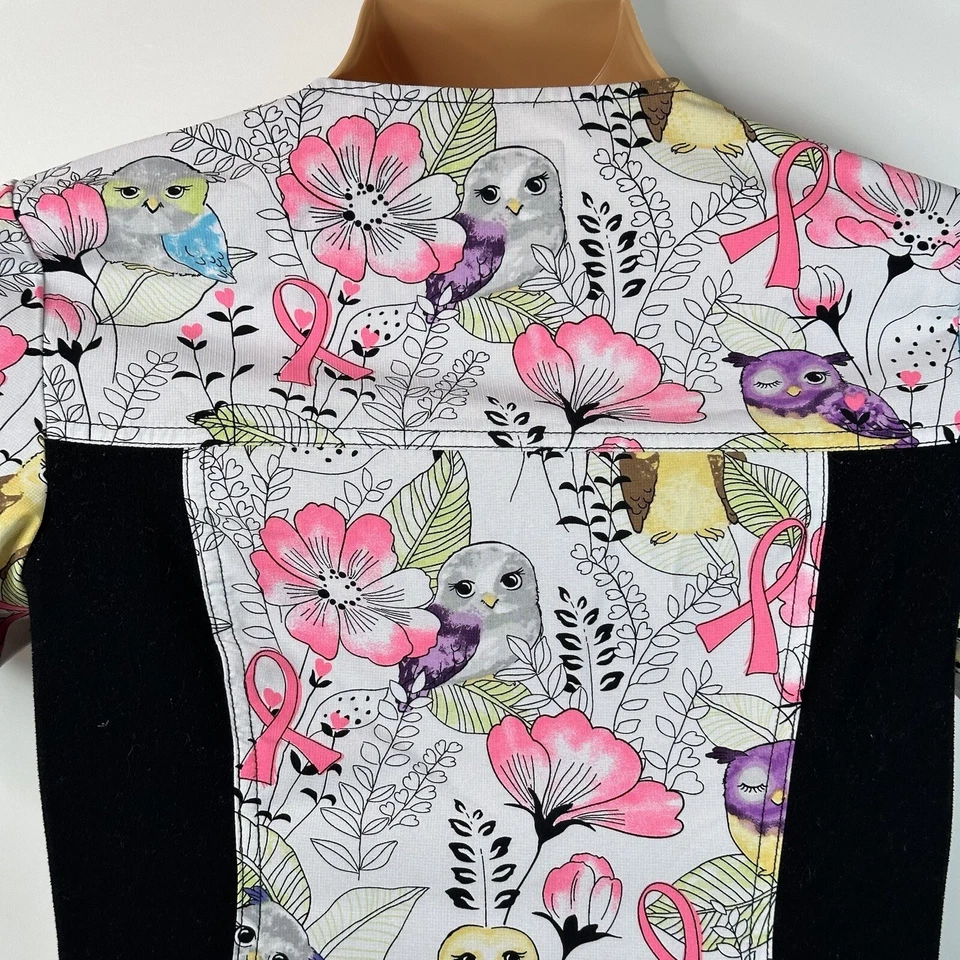 Blusa Médica Cherokee iflex Concientización sobre el Cáncer de Mama Flores Búhos Elastizada Para Mujer XS Foto 4 de 4