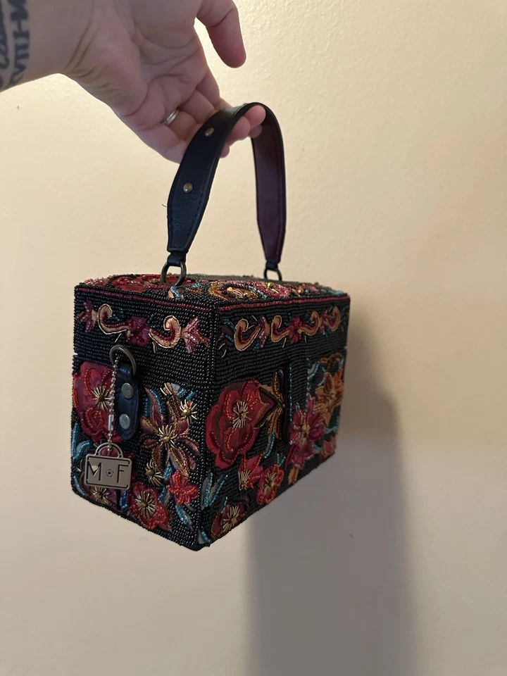 Mary Francis - Secret Garden Top Visit Handle Box Bag - Image 2 of 4