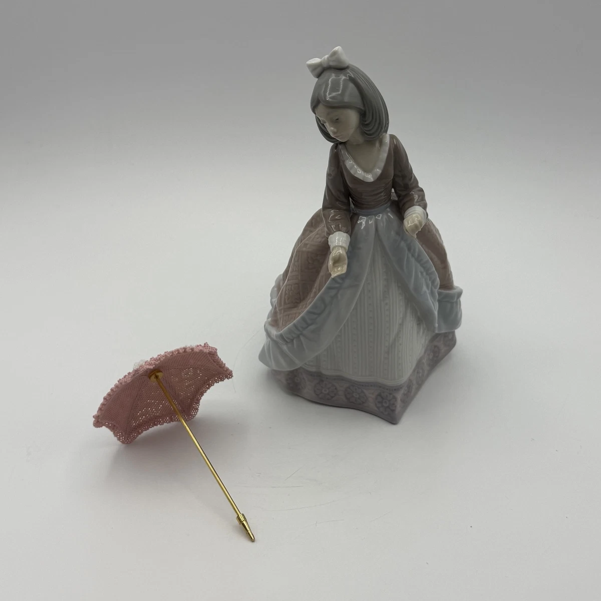 Lladro Girl With Parasol for sale | eBay