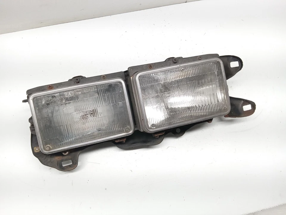 Faro izquierdo del lado del conductor Chevrolet Nova 1988 OEM, 114-58228L Foto 4 de 4