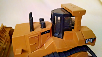 CATERPILLAR D11T CAT BULLDOZER TOY STATE INDUSTRIAL DIECAST