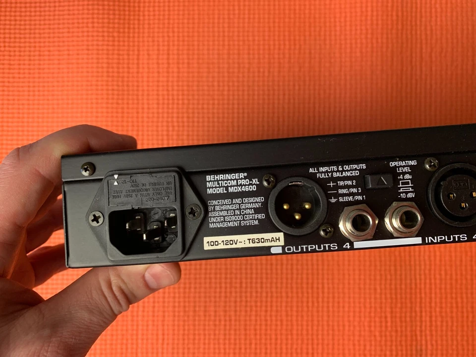 Behringer Multicom Pro-XL MDX4600 Dynamic Compressor Limiter Gate 1U - MiE - Image 4 of 4