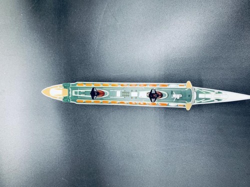 1/1250 France cruise ship model - Picture 14 of 14