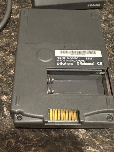 Palm Pilot 5000 First Gen U.S. Robotics PDA Organizer sans boîte d'origine - Photo 3 sur 4