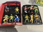 VTG 90s Teenage Mutant Ninja Turtles TMNT Lot of  11 Figures with Carrying Case