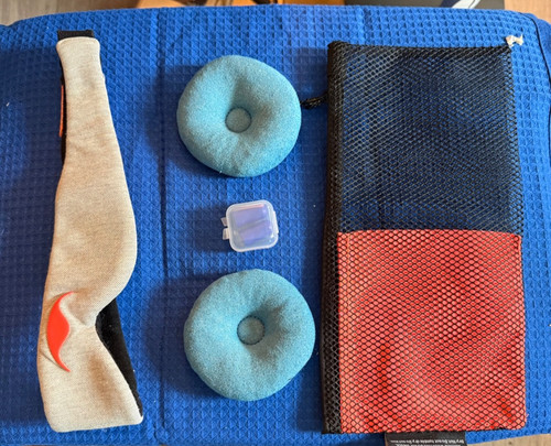 Manta Sleep Eye Mask w/ Manta Sleep Cool Eye Cups for Travel