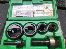 Greenlee 7235BB Slug Buster Punch Set for 1/2 through 1-1/4 Conduit