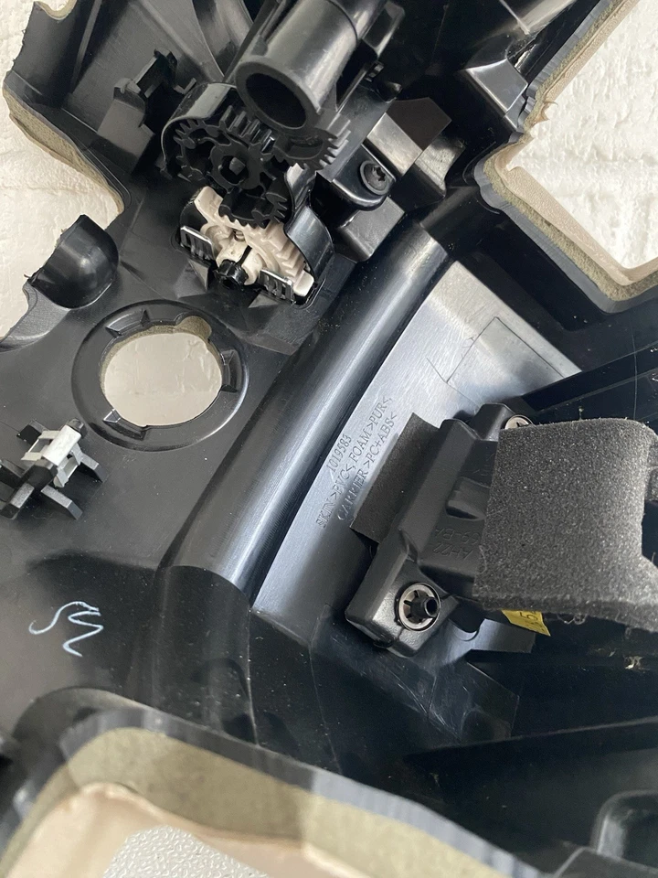 Land Rover LR4 LH 2010-2016 tablero central lado izquierdo ventilación de aire con moldura LR023150 Foto 4 de 4