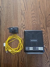 NETGEAR Nighthawk AC1900 C7000v2 WiFi Cable Modem Router -used