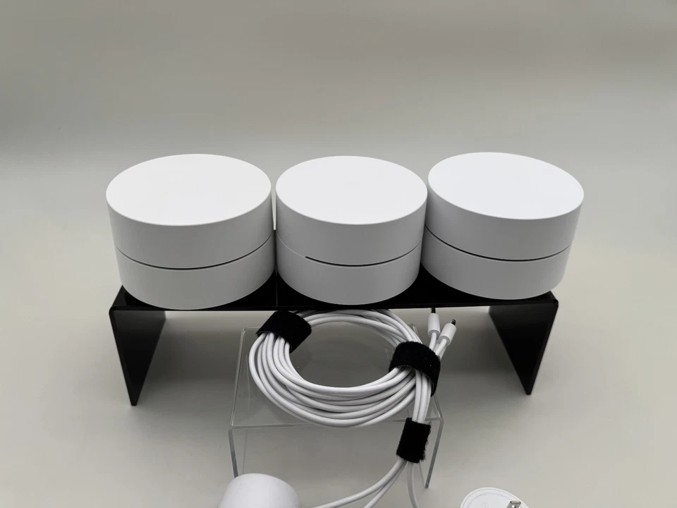Google WiFi GJ2CQ (A4RAC-1304) Mesh System (3-Pack) Dual-Band Routers - Image 3 of 4