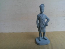Rose Miniatures, British Highlander officer, unpainted lead 54mm, DJ