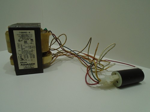 PHILIPS ADVANCE 71A8493-A AUTO TRANSFOMER BALLAST W/LAMP IGNITOR