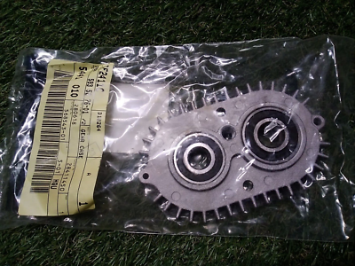 McCulloch, Husqvarna, AYP 5835276-01 Deck Gear Casing Half TC342  