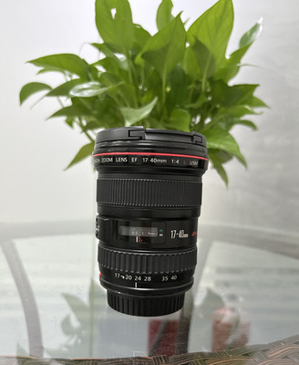 Canon EF 17-40mm f/4L Ultra Wide Angle Zoom Lens for Canon EF mount